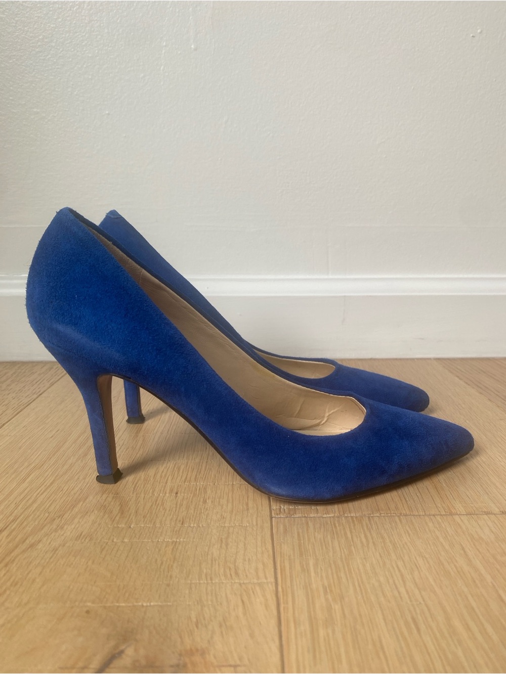 Nine West Royal Blue Suede Pointed-Toe Pumps Size 6.5M Pop of Color Party Preppy